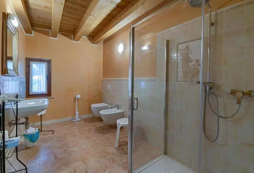 La Fonte Degli Dei