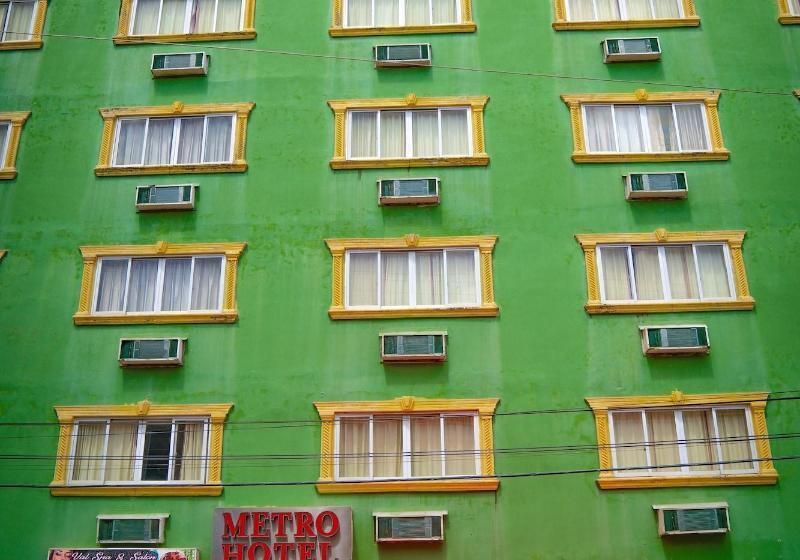 Metro Hotel Couva