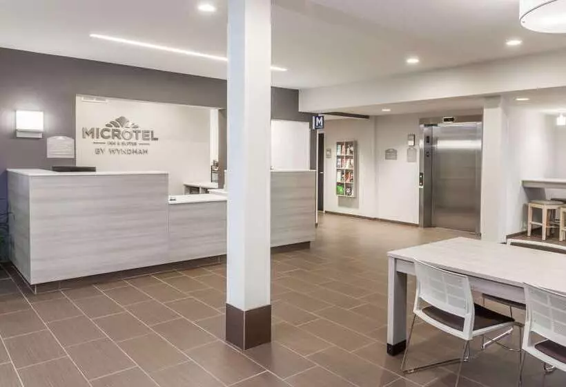 Microtel Inn & Suites By Wyndham West Fargo Near Medical Center