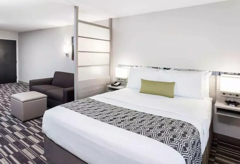 Microtel Inn & Suites By Wyndham West Fargo Near Medical Center