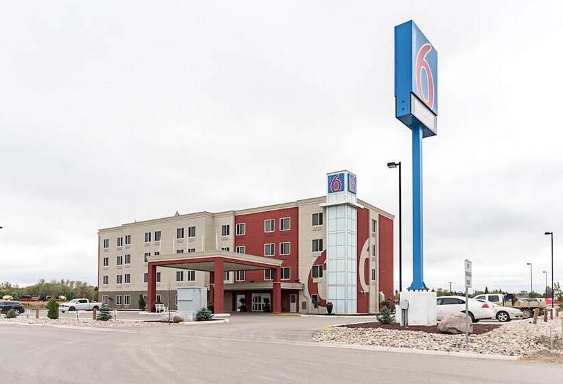 Motel 6 Moosomin, Sk