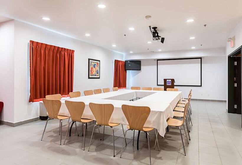 Motel 6 Moosomin, Sk