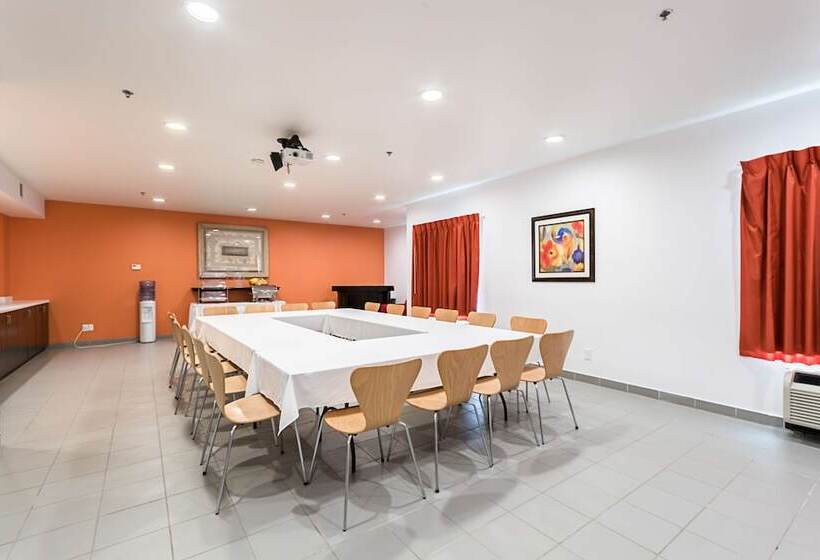 Motel 6 Moosomin, Sk