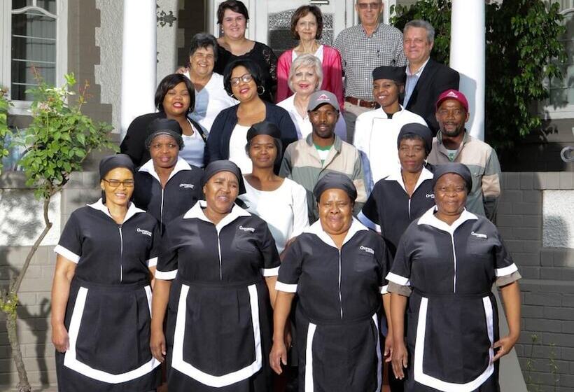 膳宿费 Oxford Lodge Vryheid