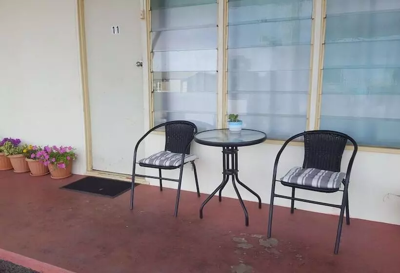 Proserpine Motel