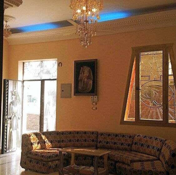 Pyramids Luxor Hotel & Spa