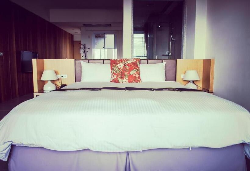 Sasa Nor Lamour B & B
