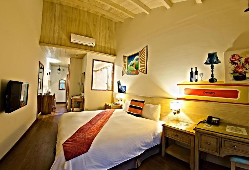 Sasa Nor Lamour B & B