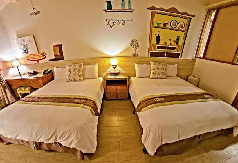 Sasa Nor Lamour B & B