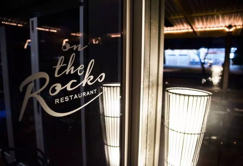 The Rocks Motel
