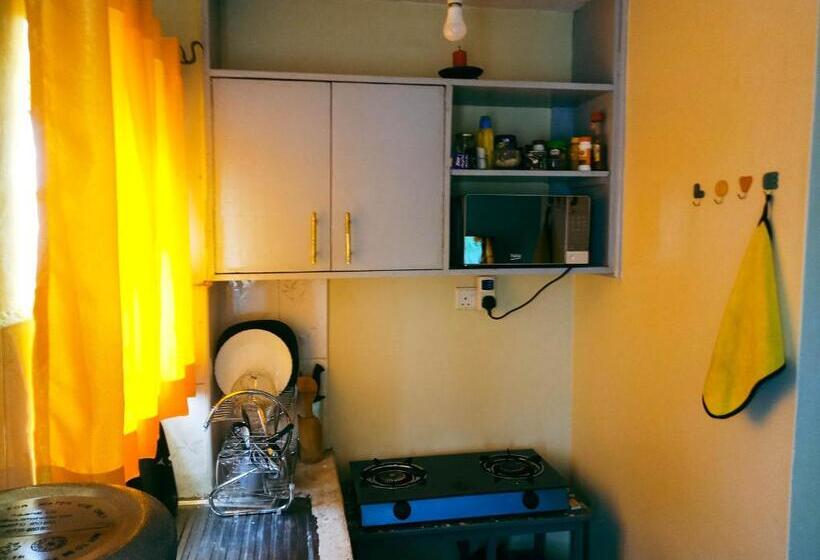 تختخواب و صبحانه Lucky Homes 10min To Nairobi Cbd