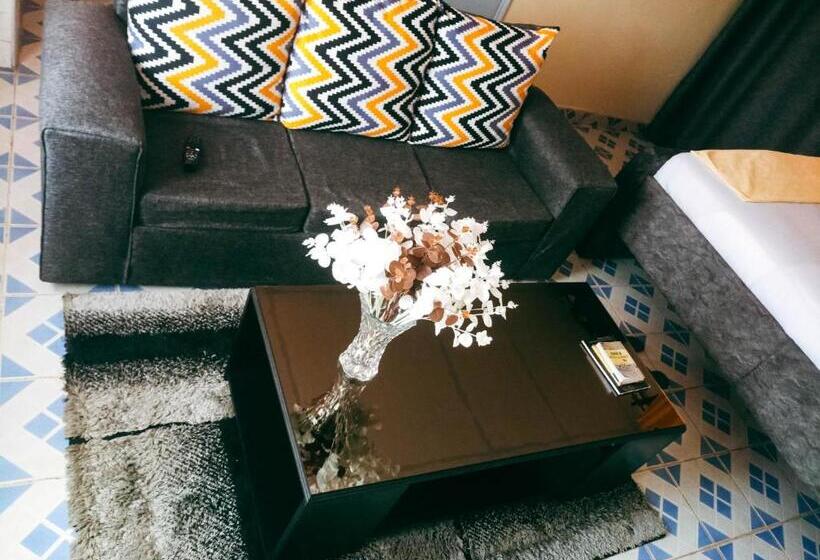 تختخواب و صبحانه Lucky Homes 10min To Nairobi Cbd