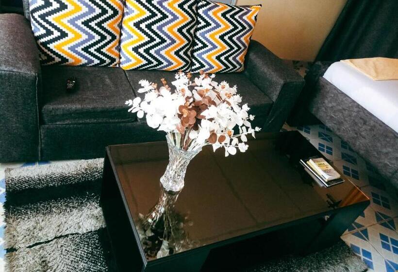 تختخواب و صبحانه Lucky Homes 10min To Nairobi Cbd