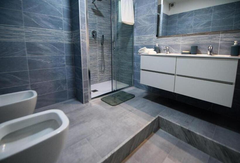 تختخواب و صبحانه Sallù Boutique