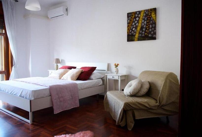 تختخواب و صبحانه Sallù Boutique