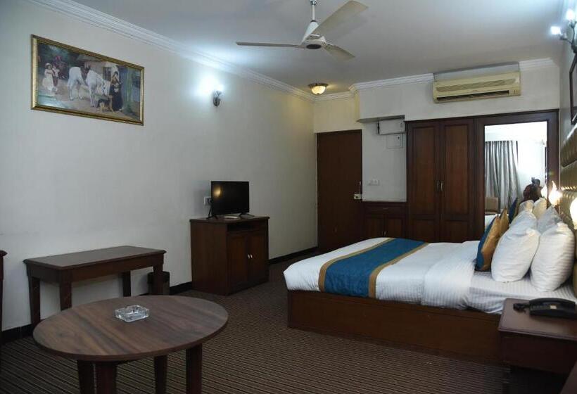 Hotel Belair Suites Pune