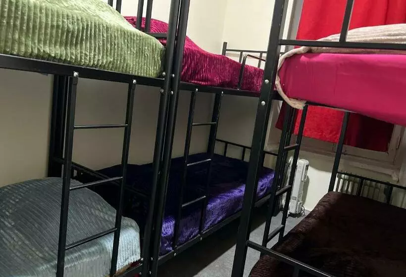 Ma.il Hostel