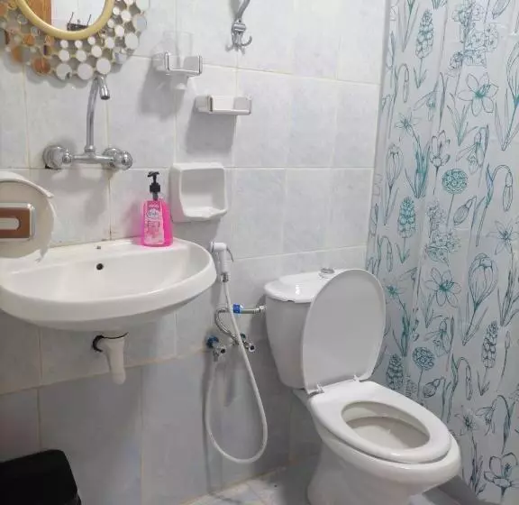 Petra Glamour Hostel