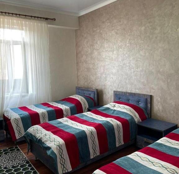 استراحتگاه Chinar