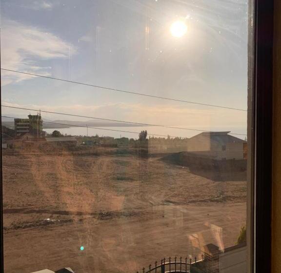 استراحتگاه Chinar