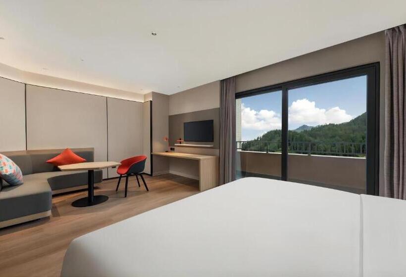 Otel Holiday Inn Express Wawu Mountain, An Ihg