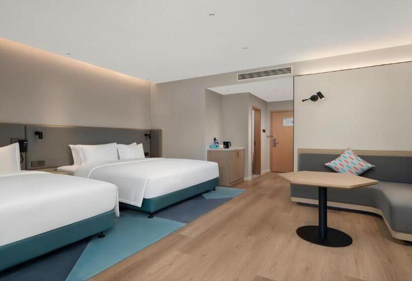 Otel Holiday Inn Express Wawu Mountain, An Ihg