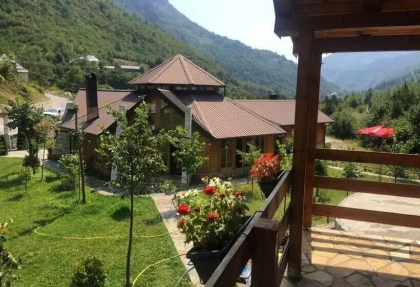 Hotelli Valbona Relax