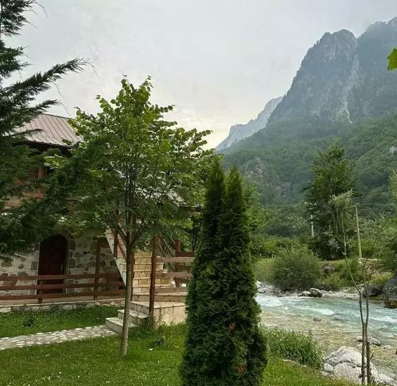 Hotelli Valbona Relax