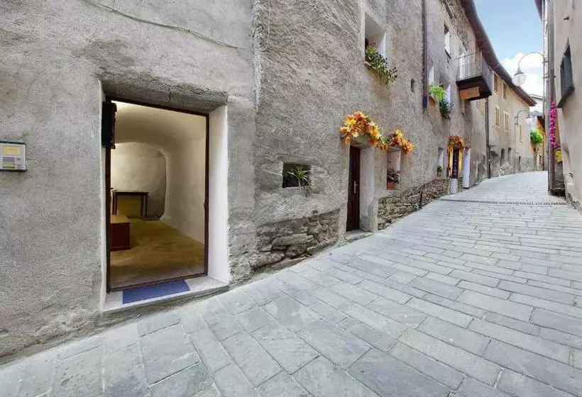 Retkeilymaja Appartamento Sotto Il Forte Di Bard