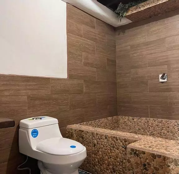 هتل Casa Alejandro De Los Caballeros