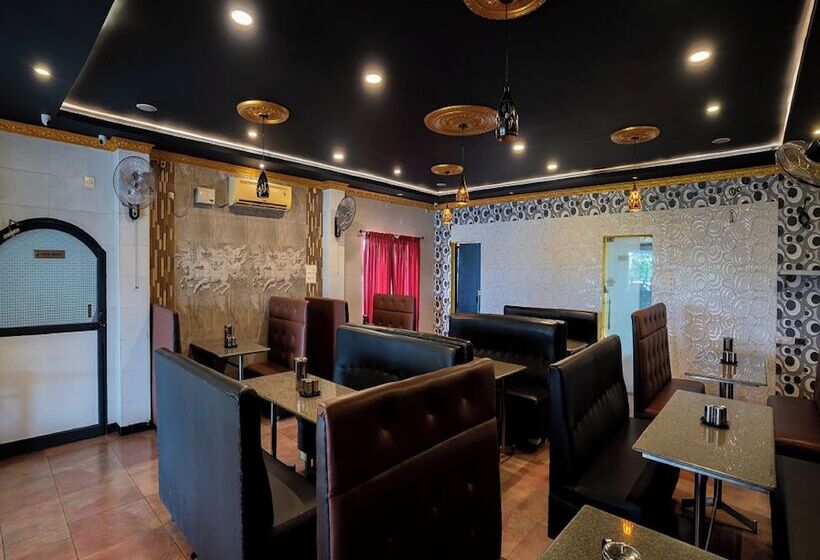 پانسیون Sagar Residency