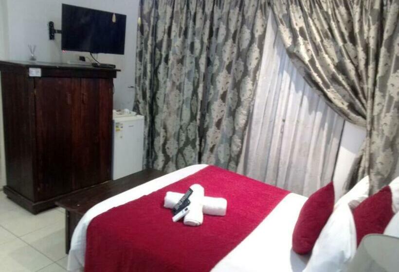 צימר Umqhele Guest Lodge