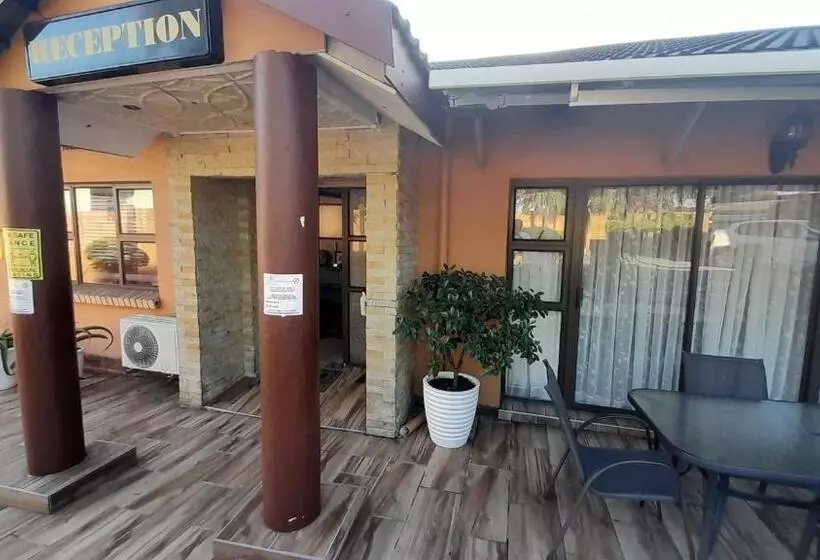 ベッドアンドブレックファースト Umqhele Guest Lodge