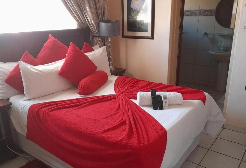 צימר Umqhele Guest Lodge