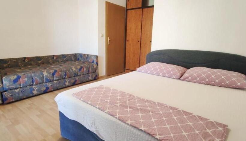 پانسیون Apartments And Rooms Breeze