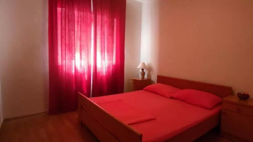 پانسیون Apartments And Rooms Breeze