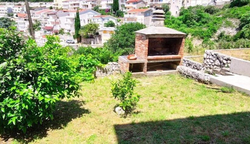 پانسیون Apartments And Rooms Breeze