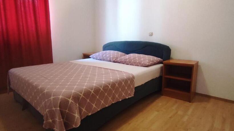 پانسیون Apartments And Rooms Breeze