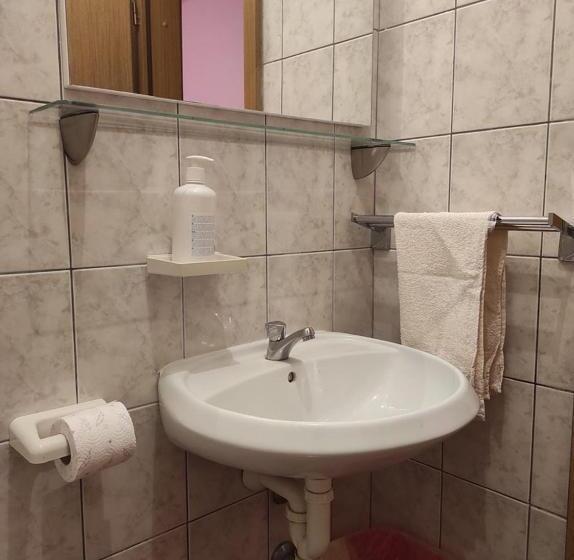 پانسیون Apartments And Rooms Breeze