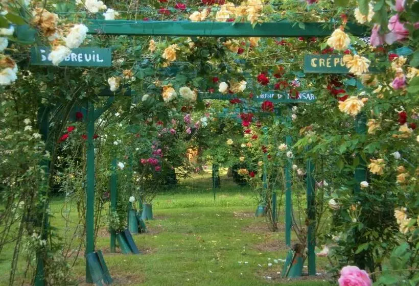 ベッドアンドブレックファースト La Suite Venise Au Château De Saint André