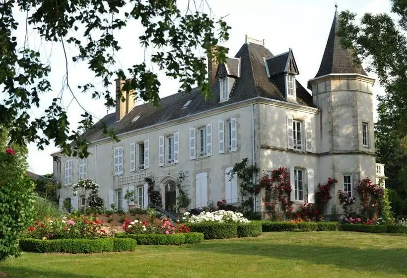 ベッドアンドブレックファースト La Suite Venise Au Château De Saint André