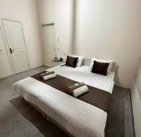ホテル Orom Inn Boutique