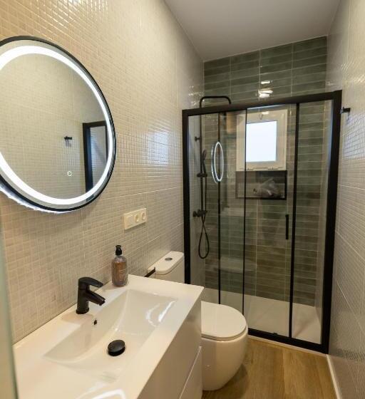 پانسیون Hostal Royal Bliss