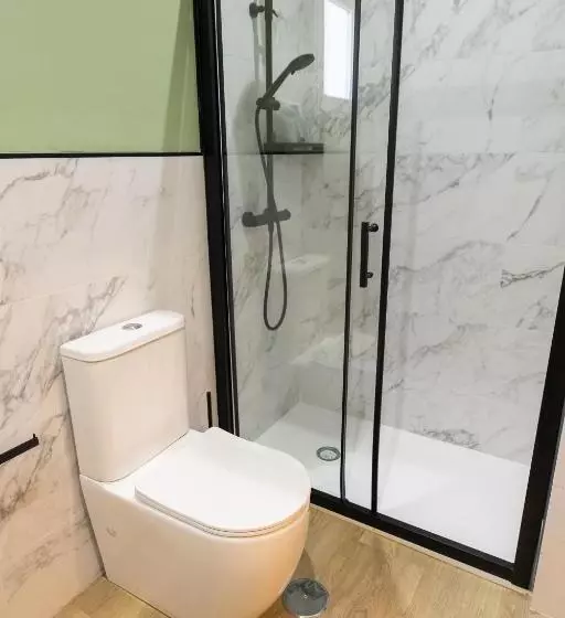 پانسیون Hostal Royal Bliss