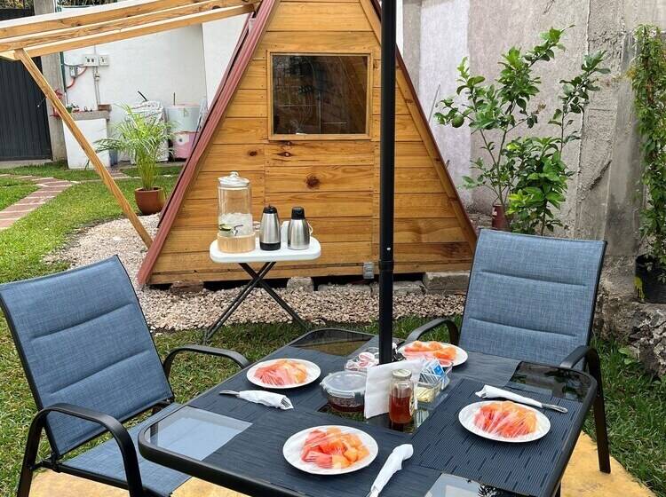 Pensionat Hostel Gautamas Guest Rooms