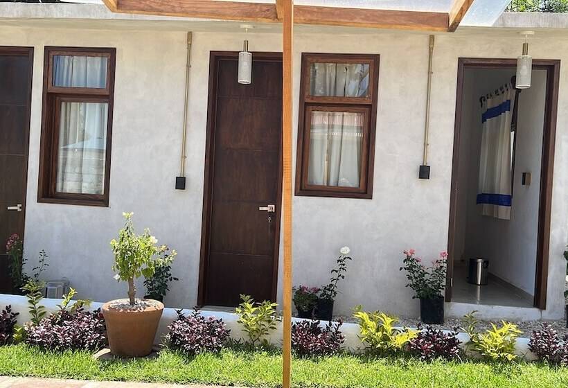 Pensionat Hostel Gautamas Guest Rooms