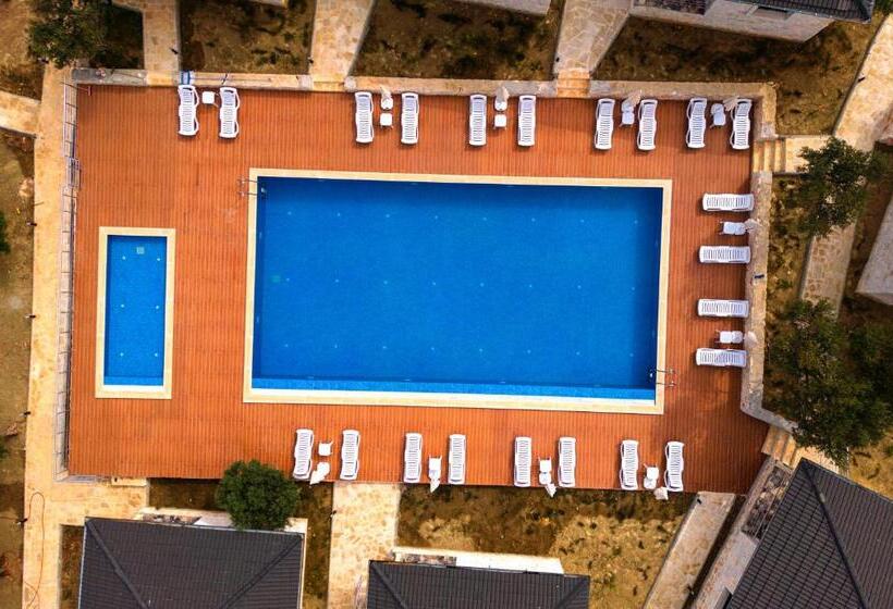 Terra Rossa Stone Houses Otel & Restaurant  Kaş