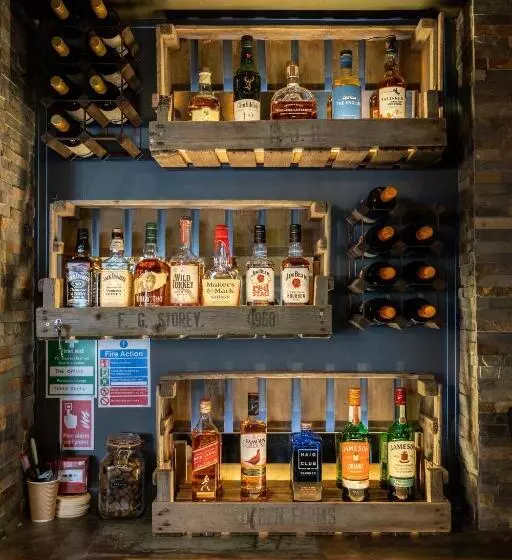 ユースホステル Kettleburgh Chequers