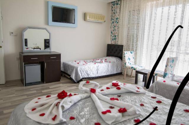 تختخواب و صبحانه Deniz Otel