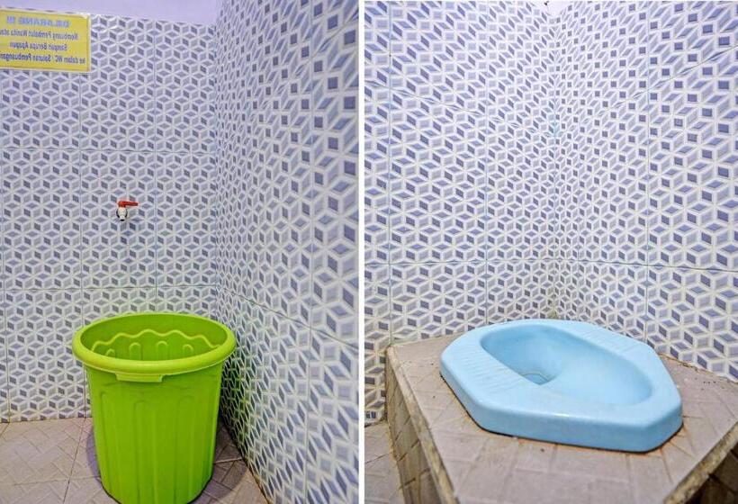 호텔 Spot On 92673 Gang Songo Syariah Homestay